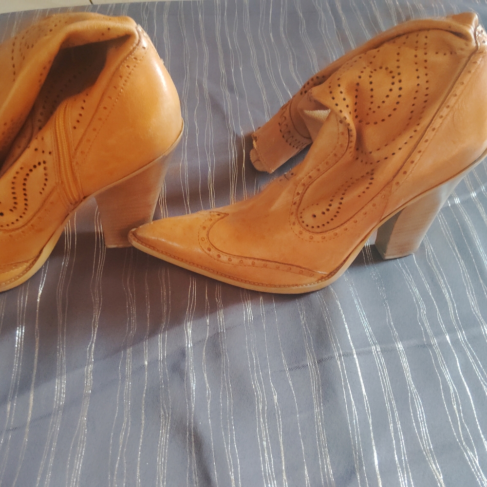 Tan Leather Women's Ankle Boots